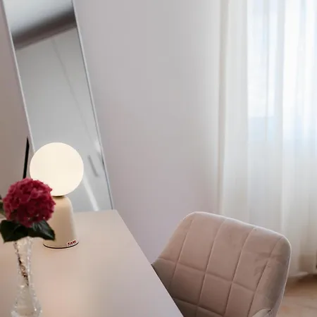 Cascina Crocetta Apartment *