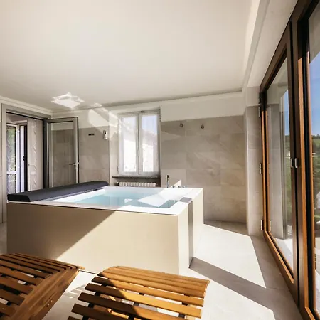 Cascina Crocetta Apartment